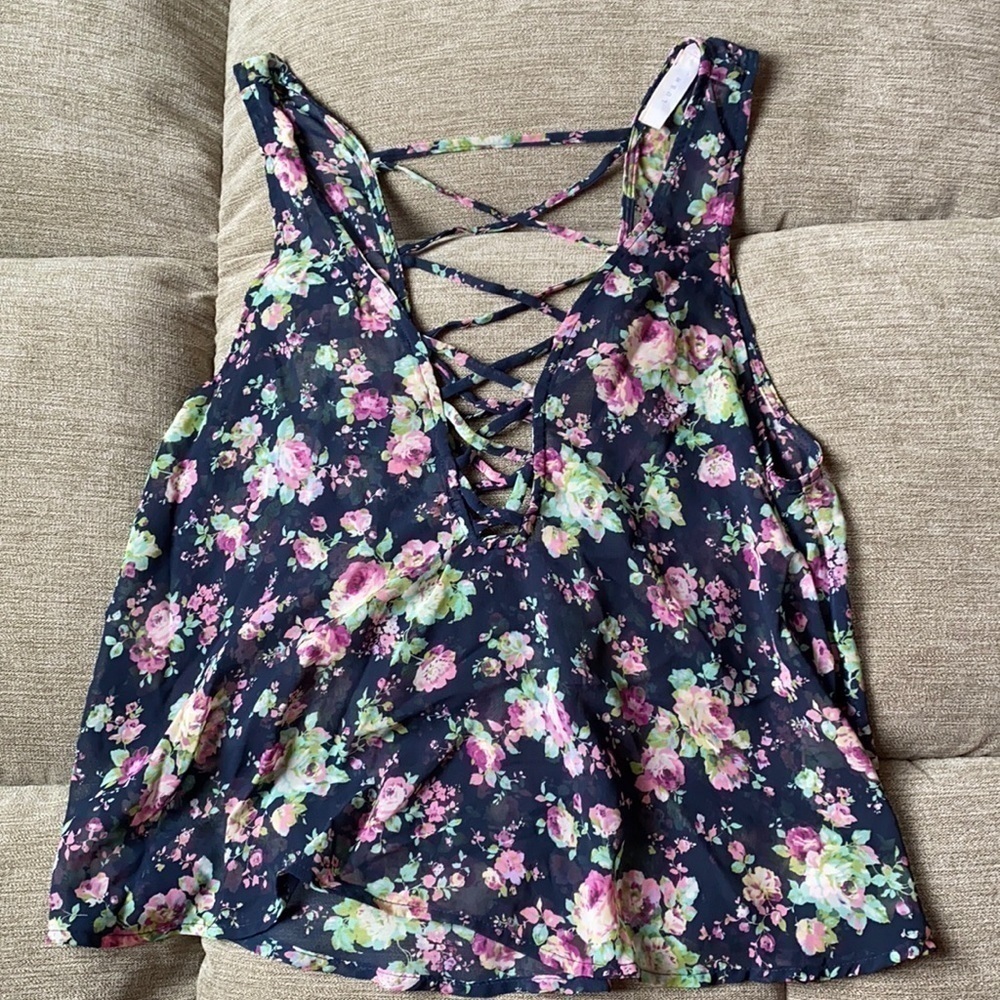 Lush tank